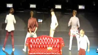 Details One direction - La macarena News