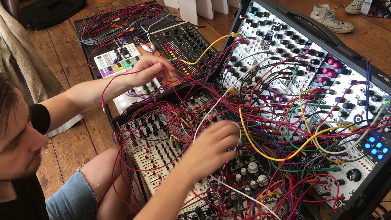 olan! techno live set 11 YouTube