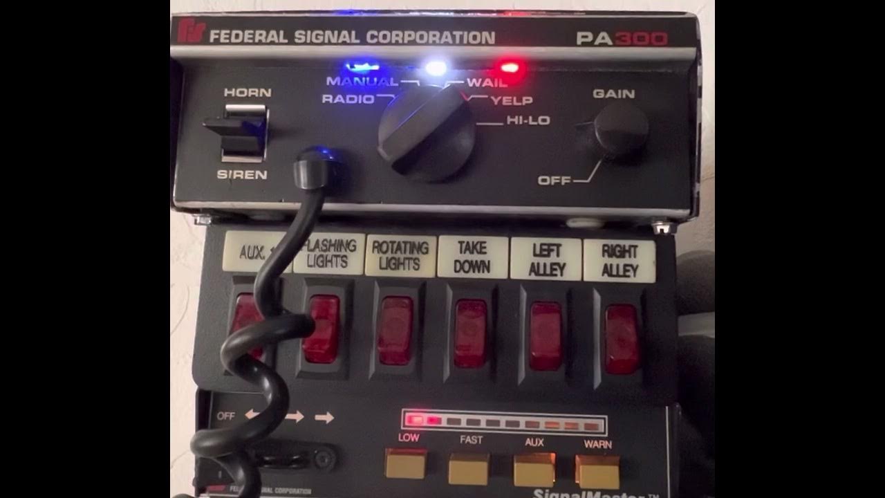 Fédéral signal Siren PA300 - YouTube