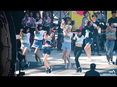 170519 다이아 (DIA) with 모모랜드 '나랑 사귈래' 사복 리허설 직캠 @전주 뮤직뱅크 4K Fancam by -wA-