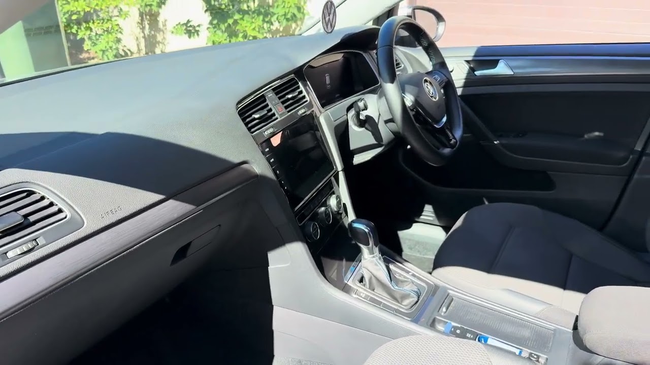 2018 Volkswagen E-Golf for sale. 