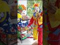 Badut jualan yupi #trending #viral