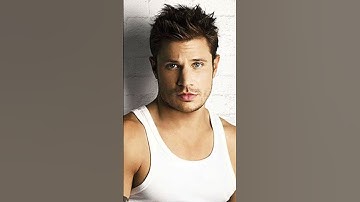 Thumbnail of Nick lachey ☢️ 90° Degrees 🎵 the hardest thing #shorts