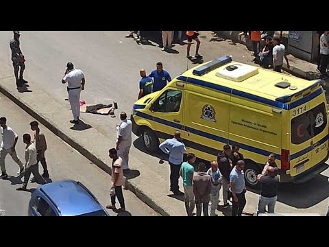 جريمة شبرا ض ربوه بالنار في قلب شبرا قدام المنطقة كلها تجار المخ درات وجريمة ابكت كل البلد