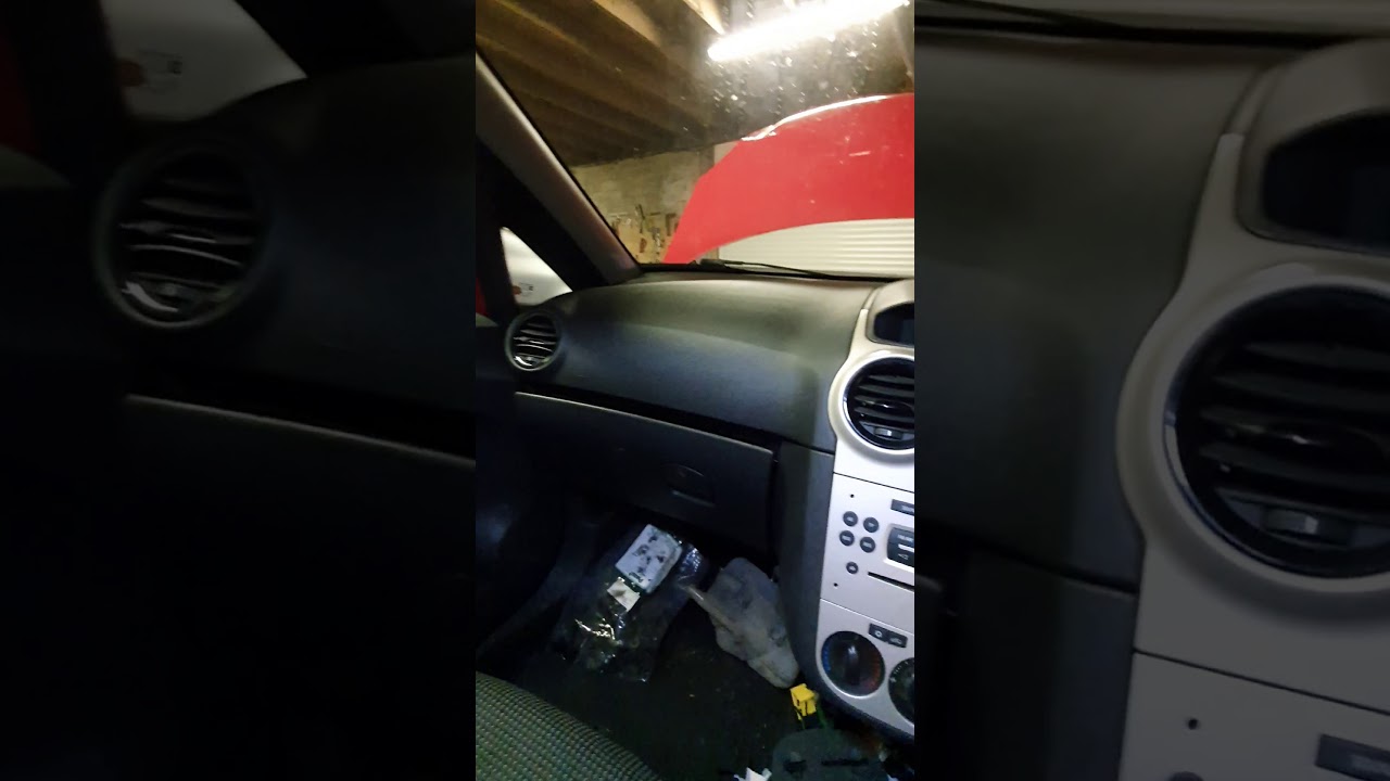 Removal of driver and passenger airbags vauxhall corsa D YouTube