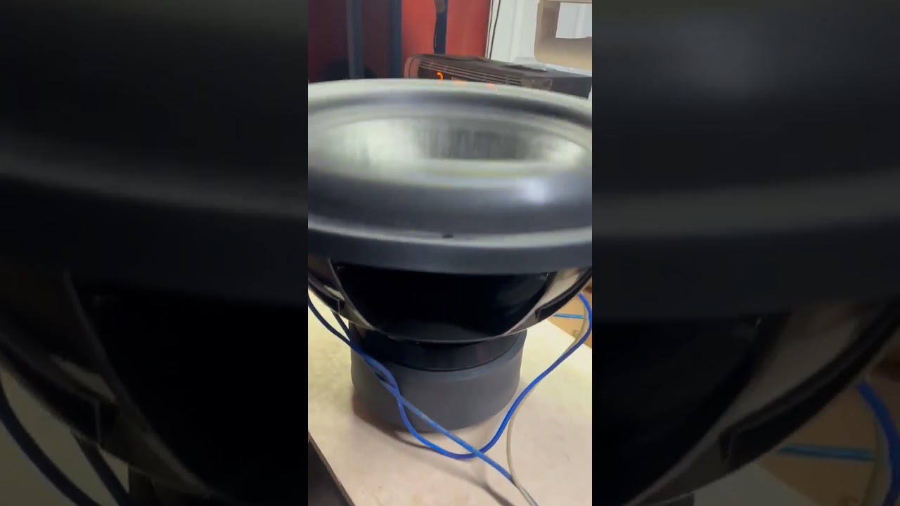 Letting the JSS X400 18 get some exercise on the bench!Jones Subwoofer Solutions 