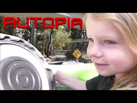 Video: Autopia Ride på Disneyland