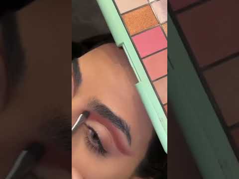ميكب مكياج عيون القطة 