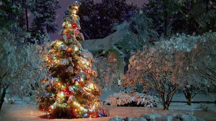Get into the Christmas Spirit with Relaxing Holiday Ambient Music!