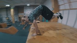 ПАРКУР ОБУЧЕНИЕ ТРЮКАМ, КАК СДЕЛАТЬ ЭЛЕМЕНТ "КОНГ" ЗА 5 МИНУТ ПАРКУР ОБУЧЕНИЕ ТРЮКАМ, КАК СДЕЛАТЬ ЭЛЕМЕНТ "КОНГ" ЗА 5 МИНУТ
