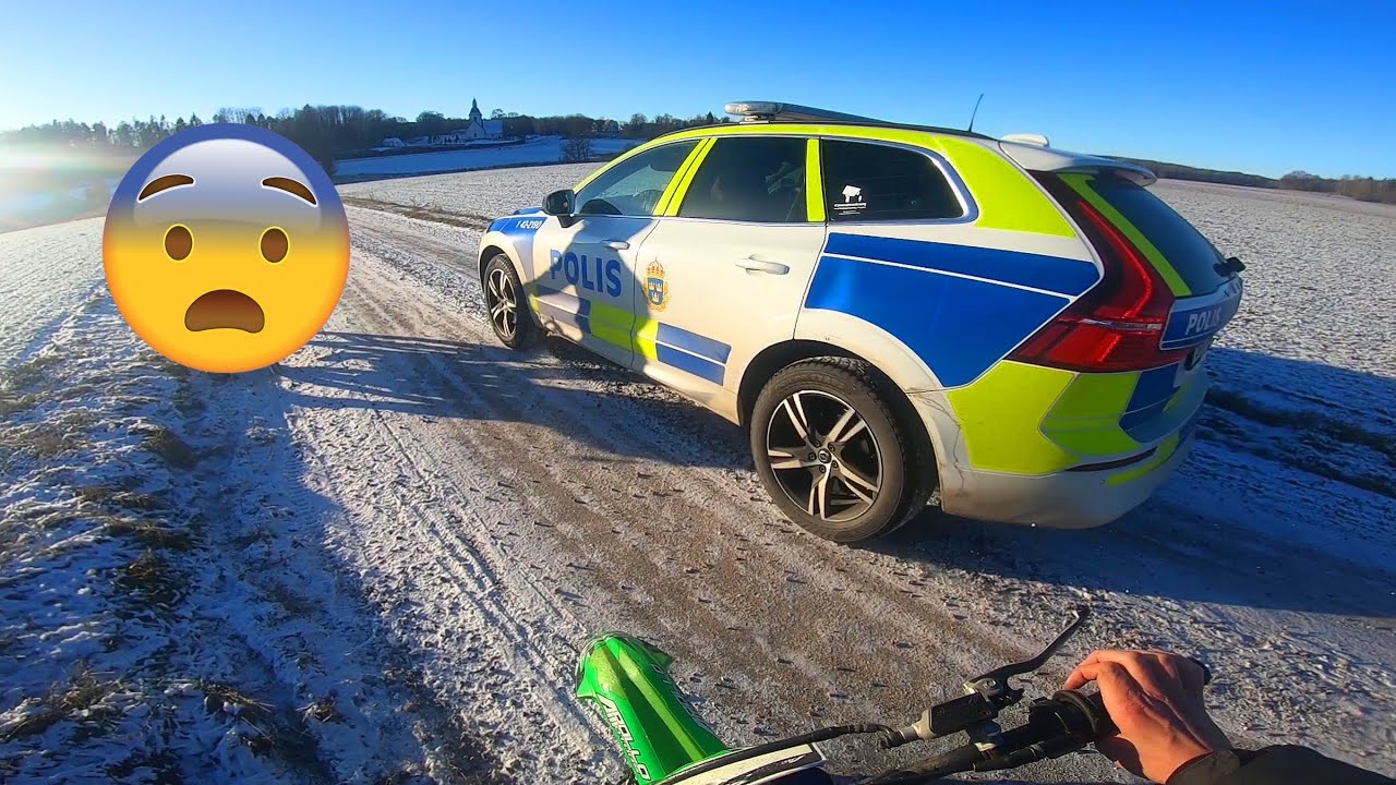De skicka Tre Polisbilar för en Fiddy!  | They Sent Three Police Cars To Catch a Pitbike!