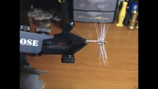 fly tying with hugh!   simple hackle wing spinner method.