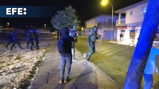 Cuarta noche en Torre Pacheco: la Guardia Civil carga contra un grupo de jóvenes marroquíes
