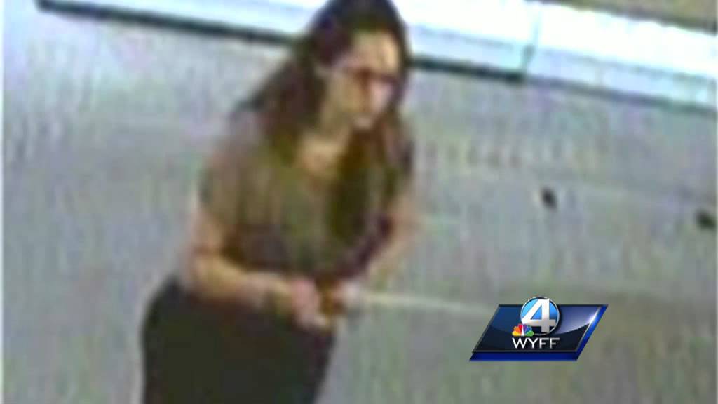 Thief wanted for credit card fraud, caught on camera - YouTube