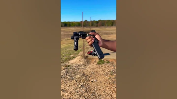Shooting Custom Glock 21 w/ 30rd mag #glock #glock21 #krissvector #magdump #foryou #explore