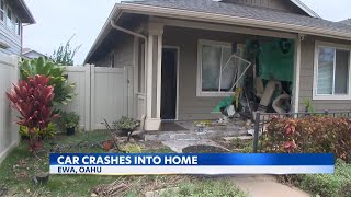 Car crashes into Ewa Beach home