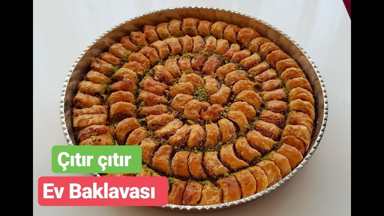 oklava kullanmadan kolayca hazirlayabileceginiz bir ev baklavasi tarifi ile karsinizdayiz ramazan bayraminin yaklastigi su gunlerd yemek yemek tarifleri gurme