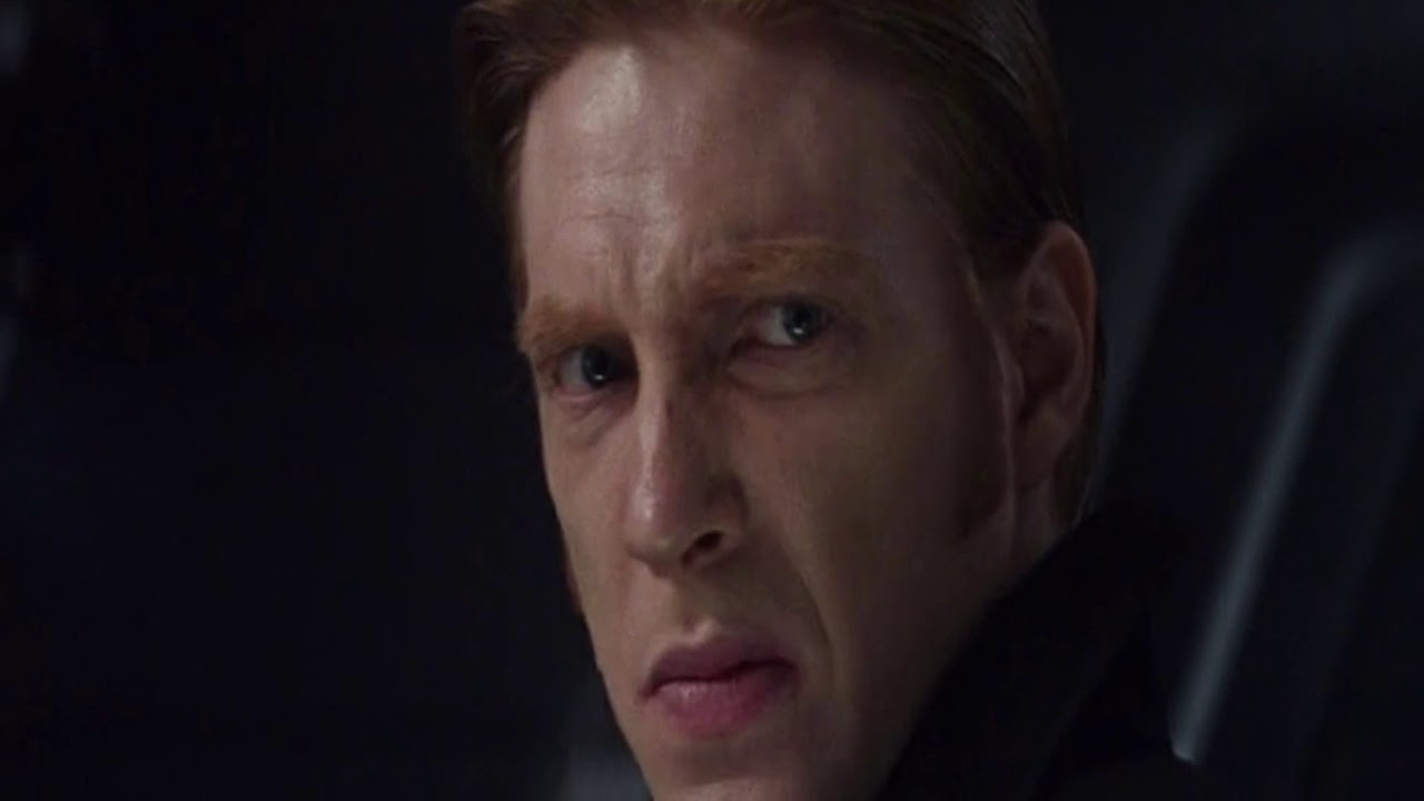 Dramatic General Hux - YouTube