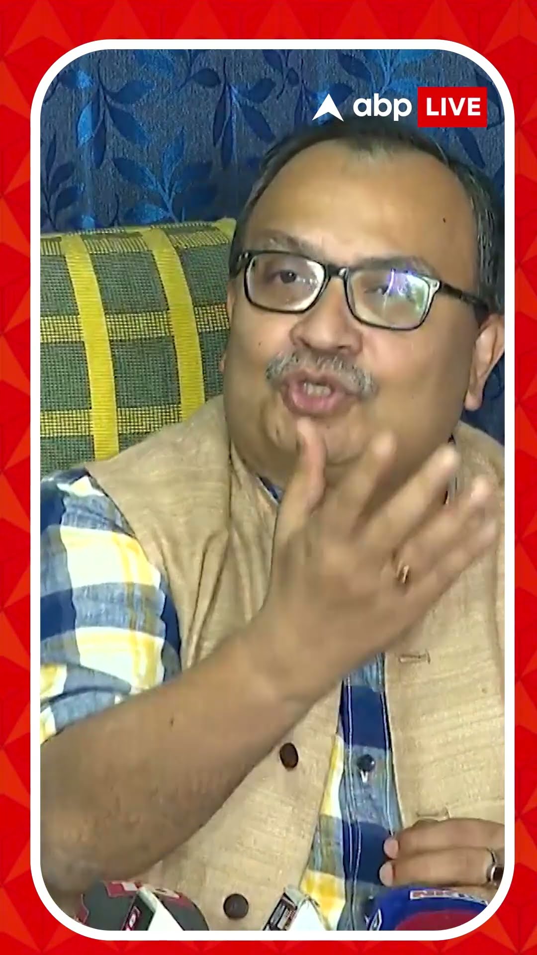 'কার্তিক মহারাজ প্রমান করে দিয়েছেন পদ্মশ্রী বিজেপির সুপারিশ', আক্রমণ কুণালের