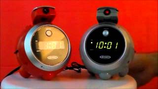 Jensen JCR-222/222R Projection Clock Radio / Gray
