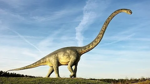 ¿Qué dinosaurio tiene el nombre más largo?