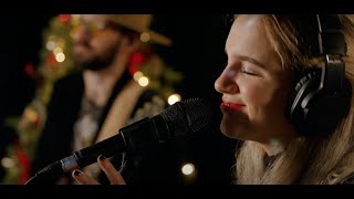 Molly Annelle - Winter Waves (Live)