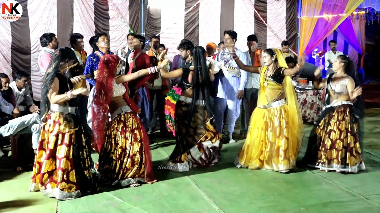 Desi Rai | उड़नु चिरैया रे बाबुल काहे को पोसी bundeli rai dance | महिपाल ठाकुर /खतरनाक राई धमाल नृत्य