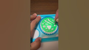 Geometric shapes in a basic Spirograph design #shorts #ytshorts #spirograph #asmr #satisfying