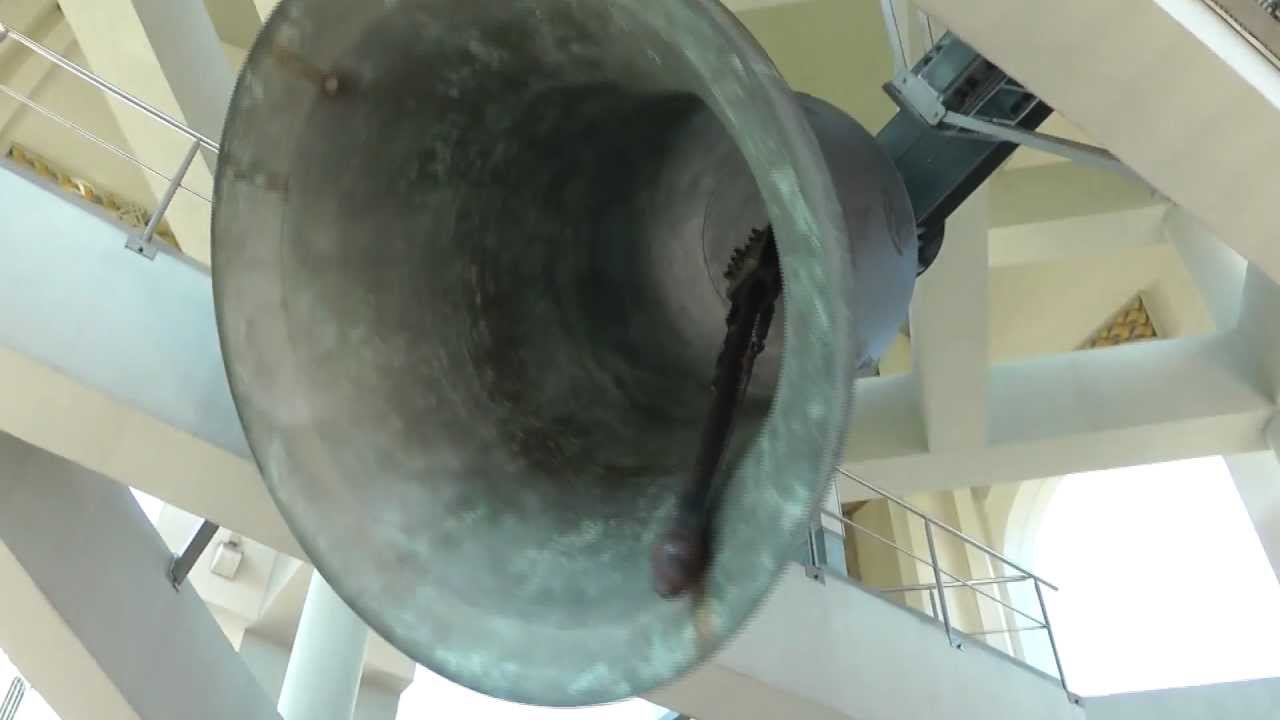 Bazylika w Licheniu. Dzwon Bogurodzica. Maj 2012