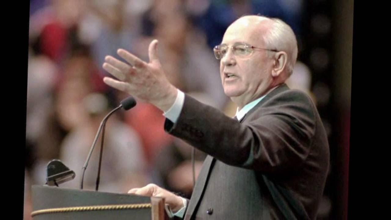 Горбачев 1999. Выступление горбачева в оон внешнеполитический курс. Выступление м с горбачева. Горбачев 1988. Горбачев в америке.