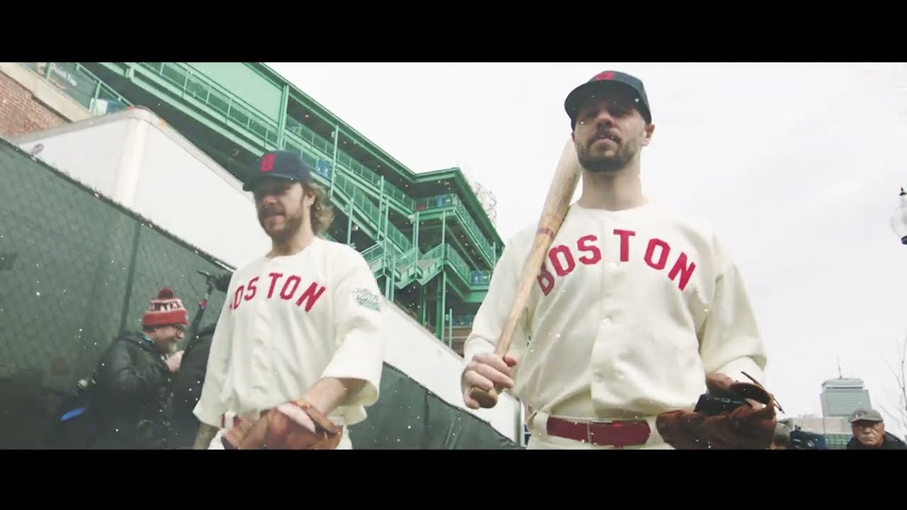 WATCH: Bruins honor Boston Red Sox with incredible pre-game outfits at winter  classic