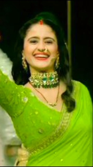 Ayesha Singh 🌹 new shorts video gum hai kisi ke pyar me #love #status #trendingshorts
