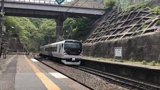 JR東日本E257系0番台(松本車両センターM-103編成)+(M-202編成)甲斐大和駅通過。