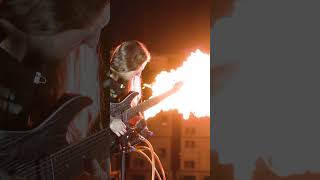 I plugged my guitar into a FLAMETHROWER
