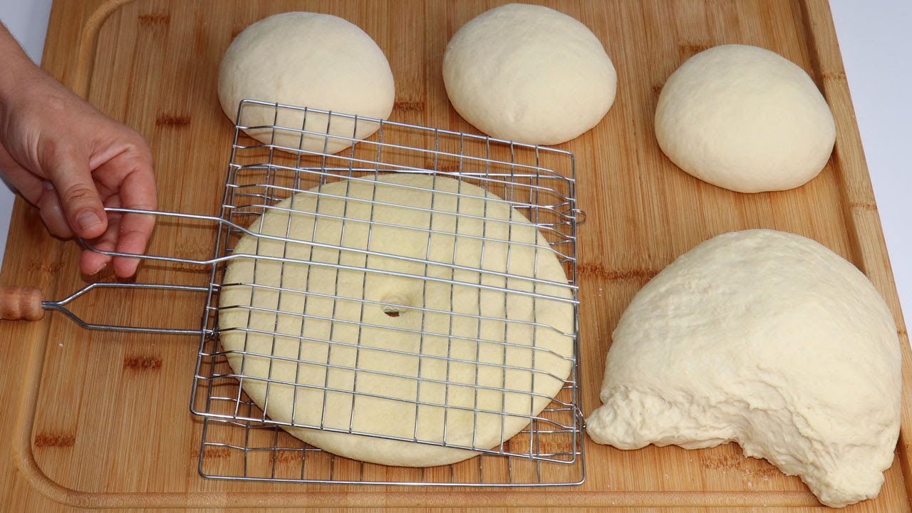 Невероятно печет без духовки! Хлеб на гриле! домашний хлеб