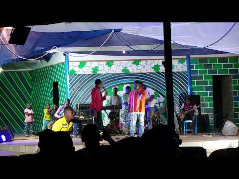 Petit Fusil Au Lancement De Mathurin Doto Lancement Deuxième Album Gogohoun Bedo Ekpo Homé