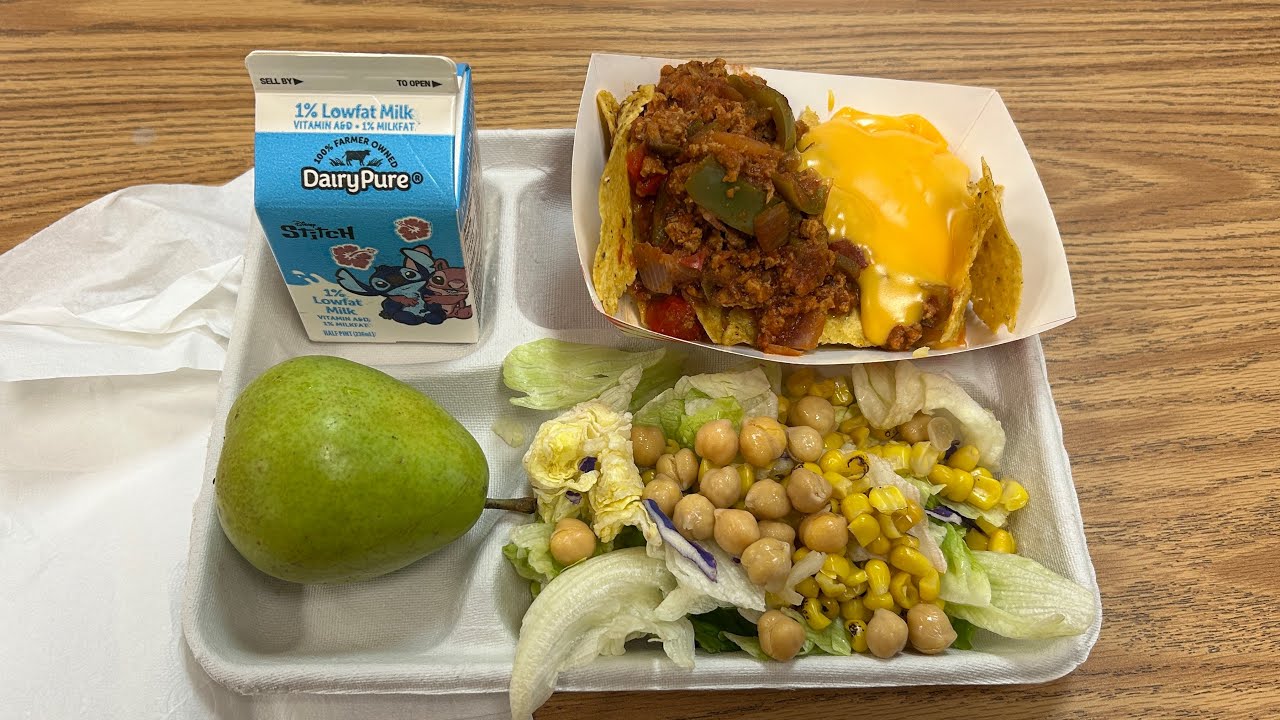 Вегетарианский школьный обед в американском стиле (с соусом ранч, конечно же)