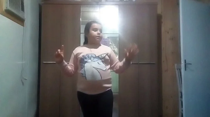 Eu.       Nome. . Laryssa