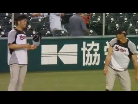 2015.5.19　千葉ロッテ試合前練習　荻野貴と清田