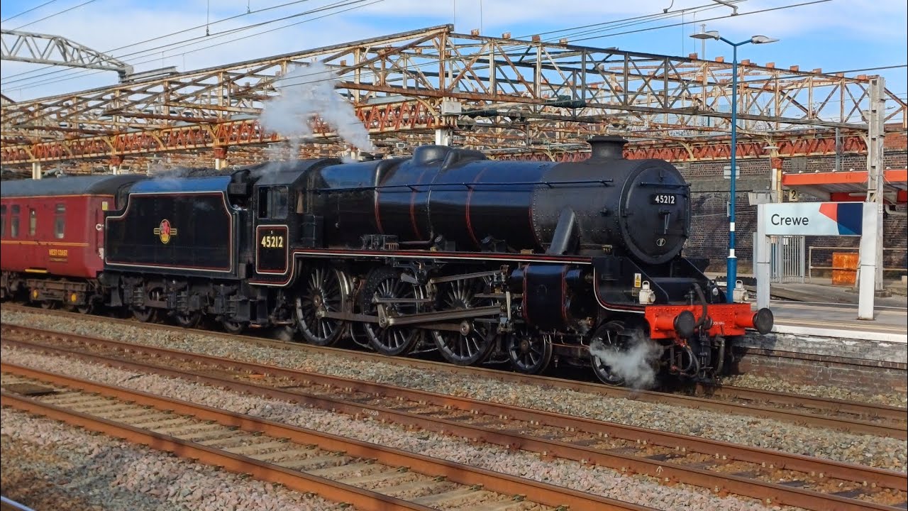 Mainline Steam 2025 from different locations and station's Happy new year