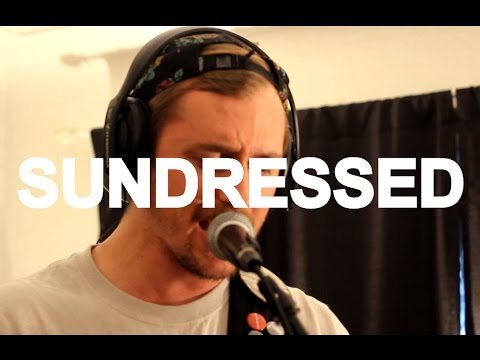 Sundressed — Sundressed - "Moving Out" Live at Little Elephant