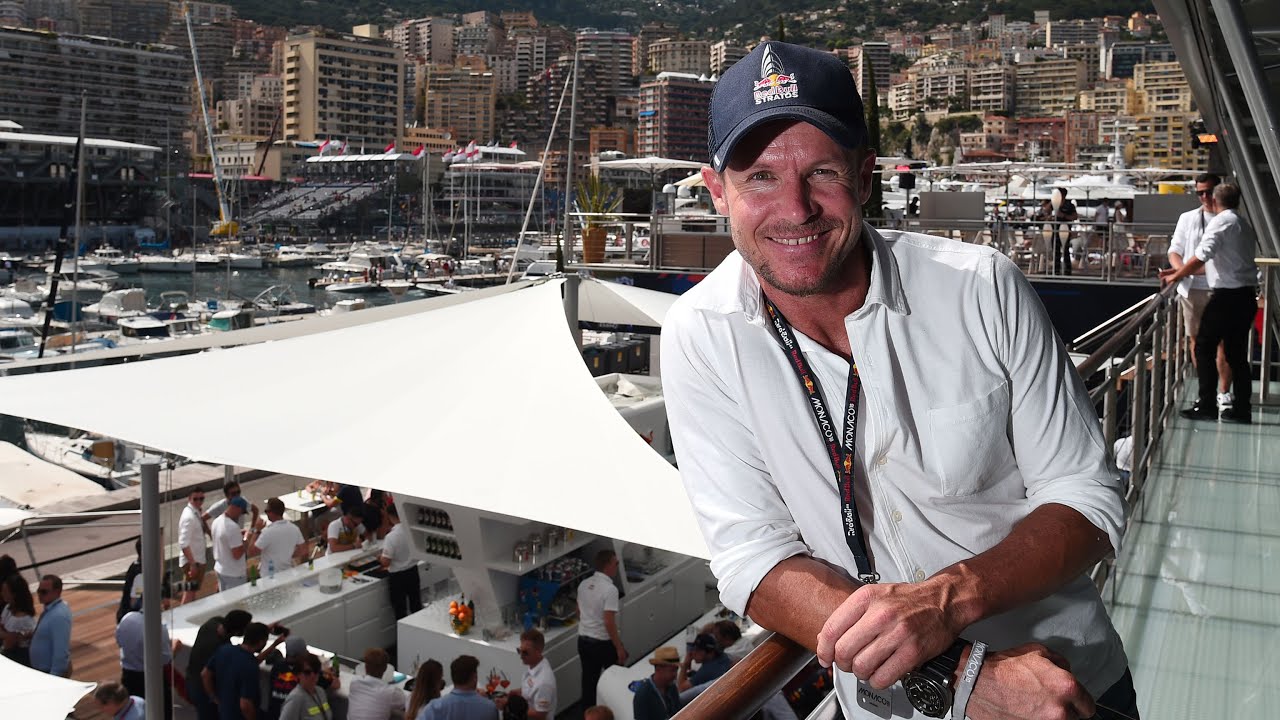 Skydiver Felix Baumgartner dies at 56