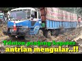 Trinton panjang kepater antrian mengular