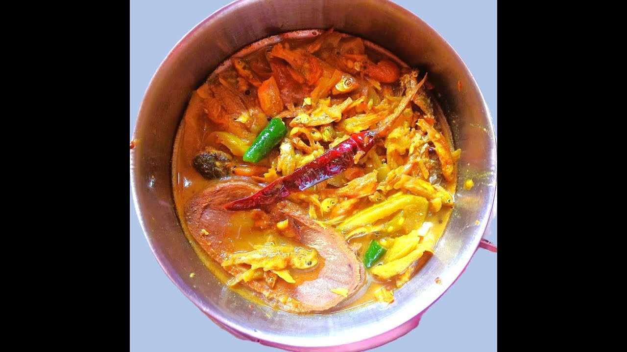 Recipe Kacha tomato dia mourala macher tok কাঁচা টমেটো দিয়ে মৌরলা