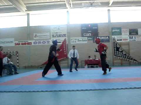 COMBATE SEMI-SANDA II TORNEO WONG PING PUI, ESCUEL...