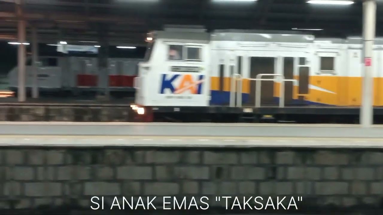 2 RAJA & SI ANAK EMAS