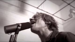 Video thumbnail of "Cage The Elephant - Telescope | The Wild Honey Pie Buzzsession"