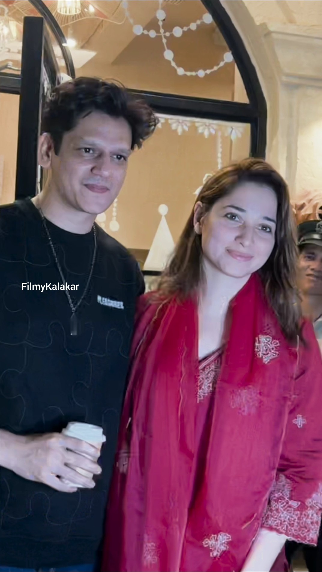 Lovebirds #tamannahbhatia #vijayvarma are blessed with good friends ? #filmykalakar