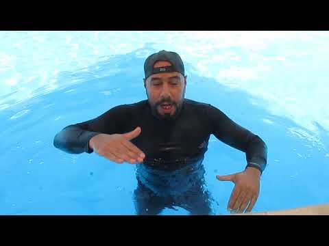 فيديو: كيف تتعلم السباحة بمفردك