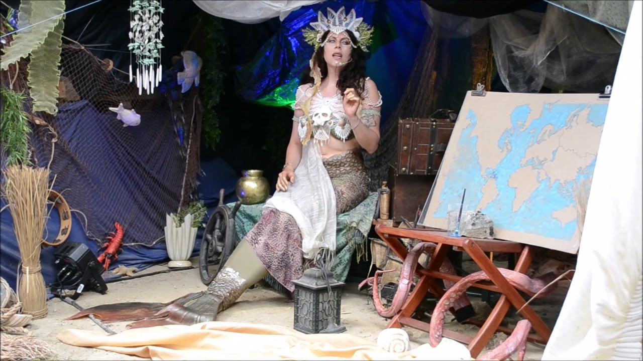 Santa Desdemona Mermaid Songs Davy Jones Lullaby YouTube